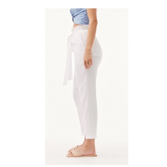 Bella Dahl Seamed Straight Leg Trousers. - Picture 2 of 6